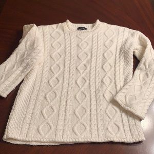 Warm thick cable knit pure white sweater
